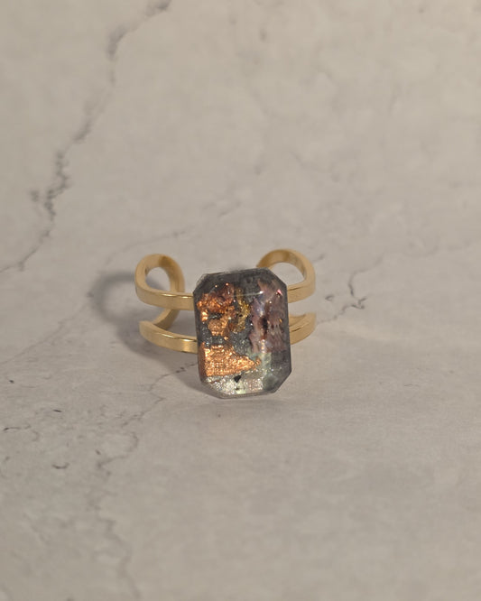 Ava Resin Ring