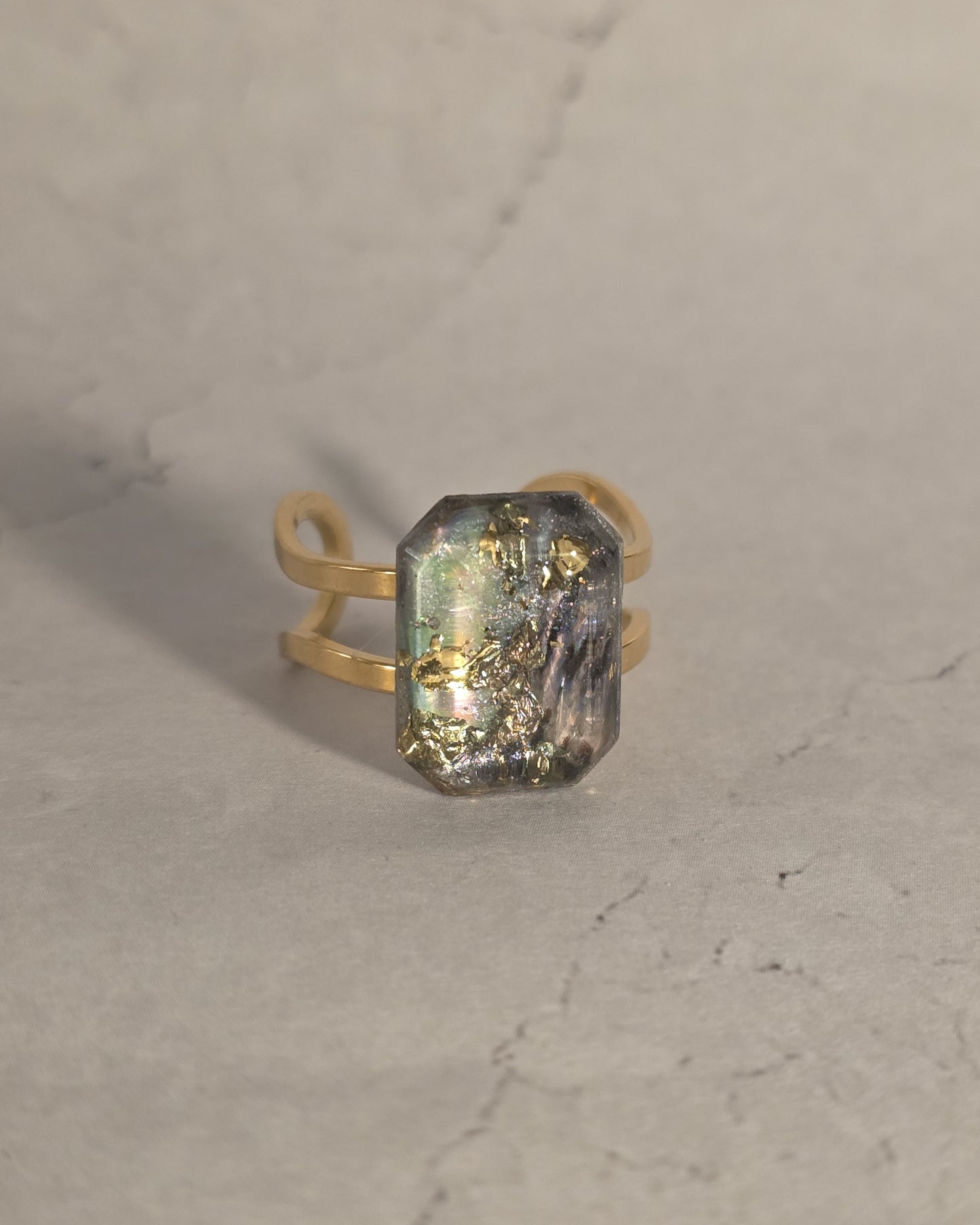 Nina Resin Ring