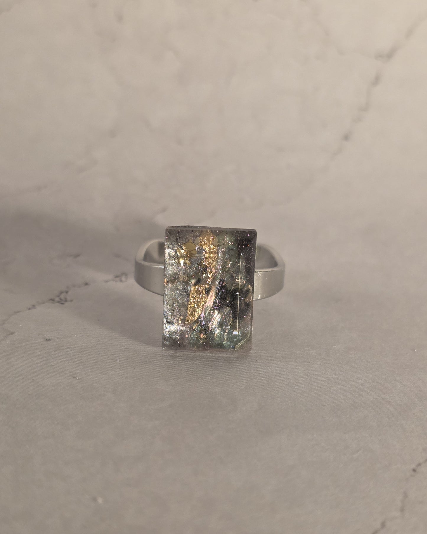 Mika Resin Ring