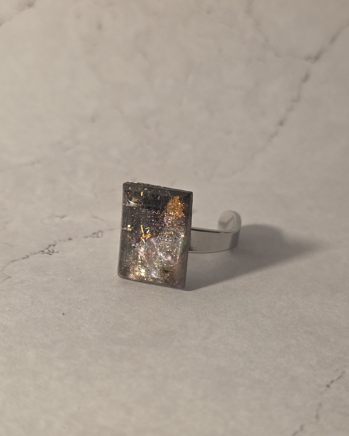 Lila Resin Ring