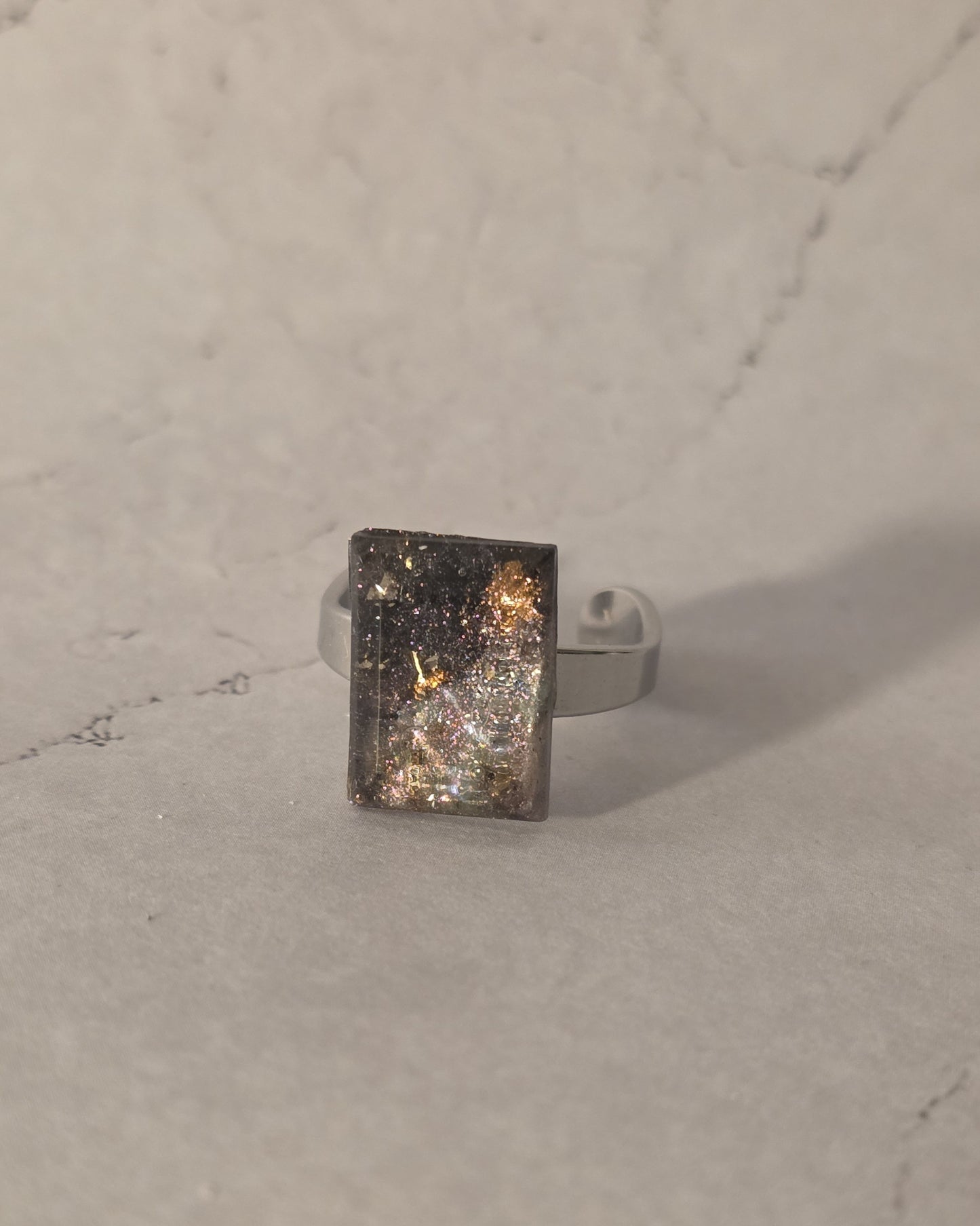 Lila Resin Ring
