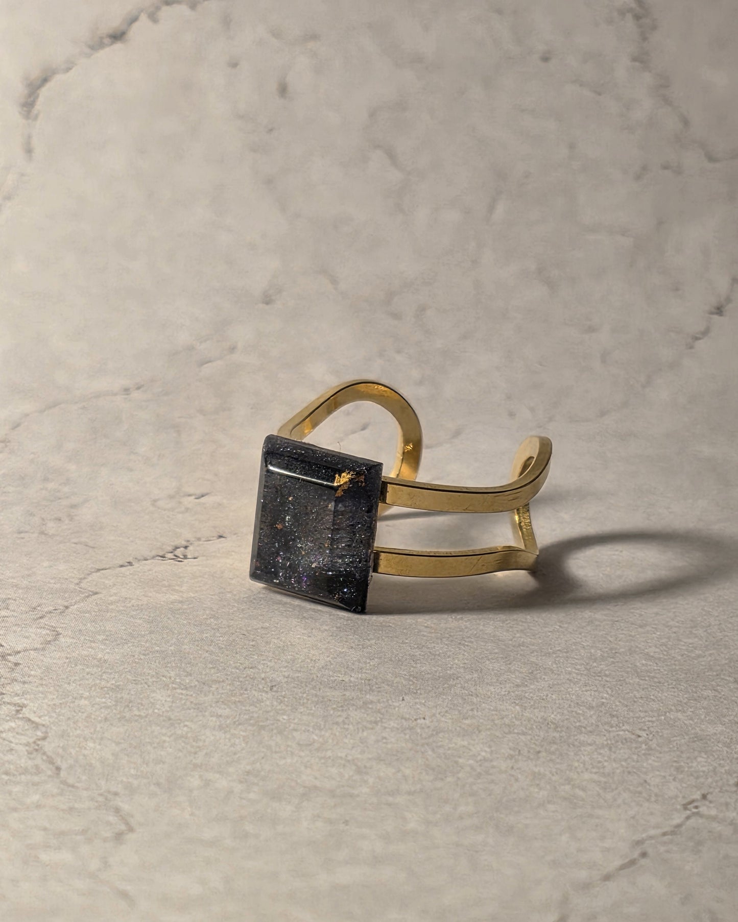 Isen Resin Ring