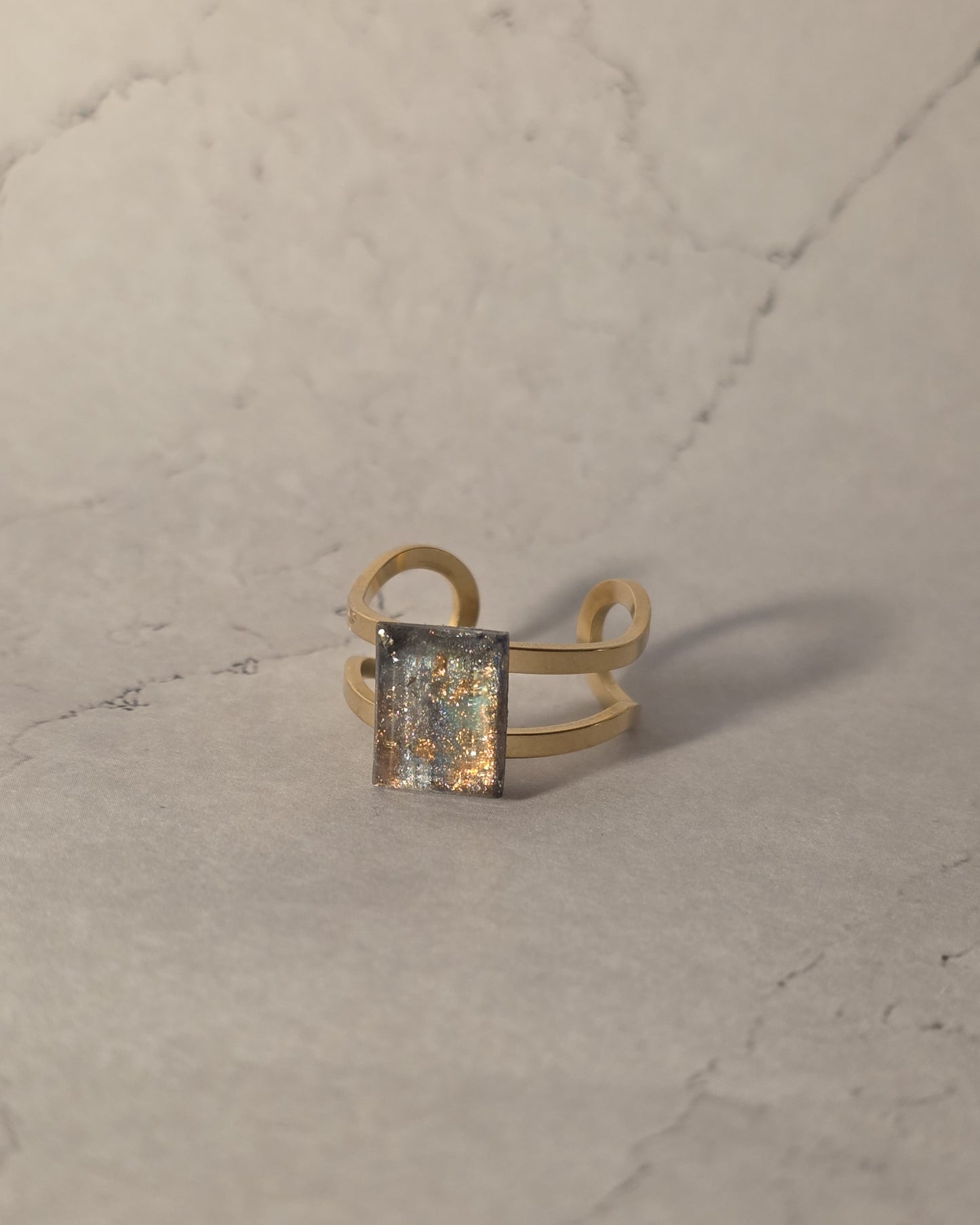 Ina Resin Ring