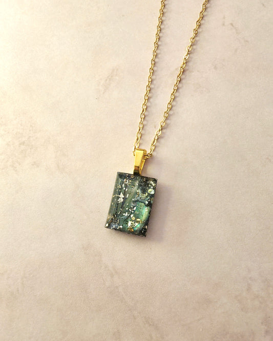 Josefine Pendant Necklace