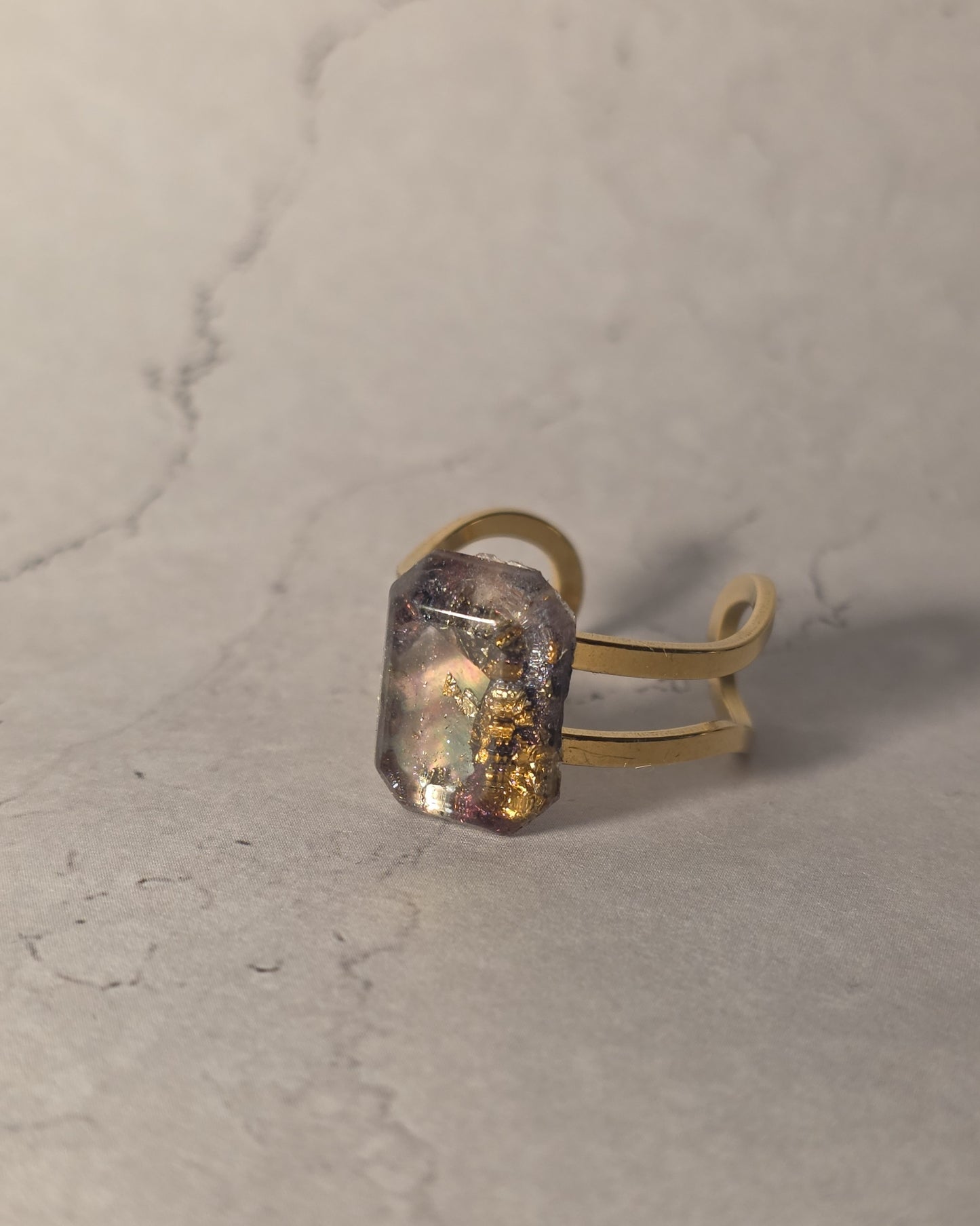 Hyacinth Resin Ring