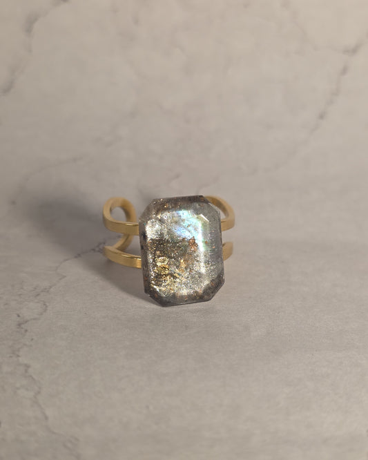 Ina Resin Ring