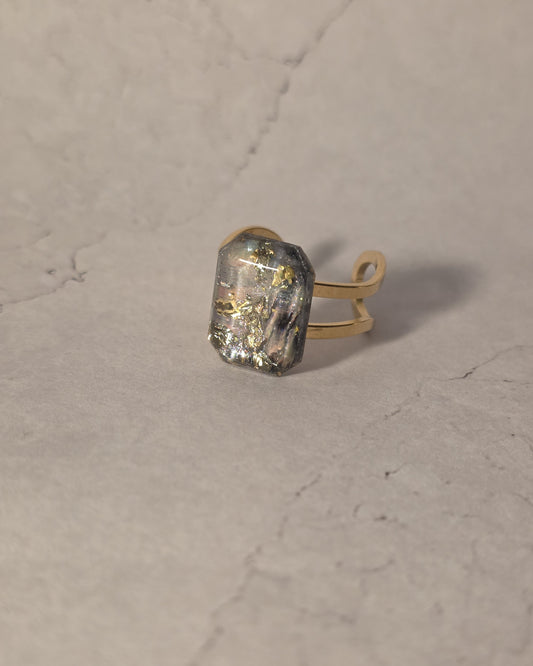 Nina Resin Ring