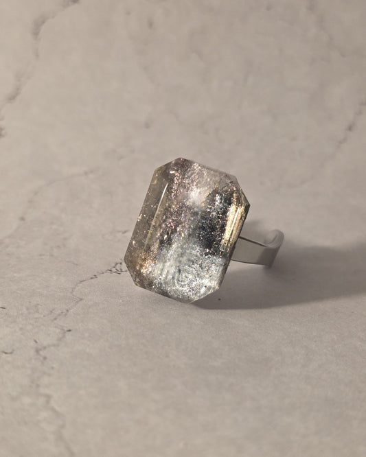 Miriel Resin Ring
