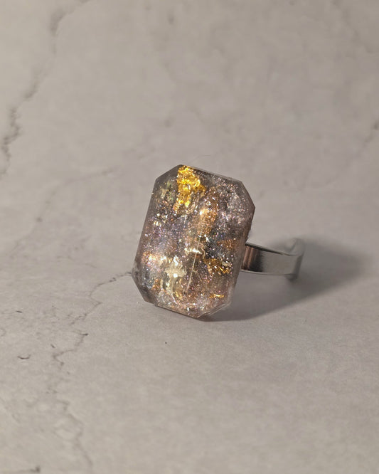 Tara Resin Ring