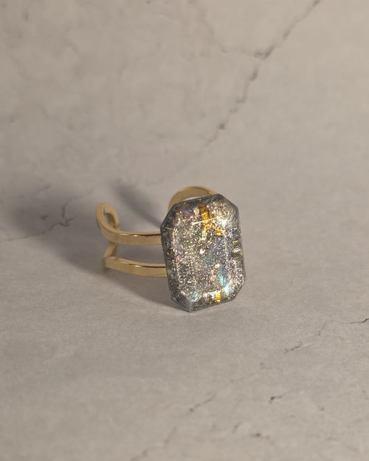 Cora Resin Ring